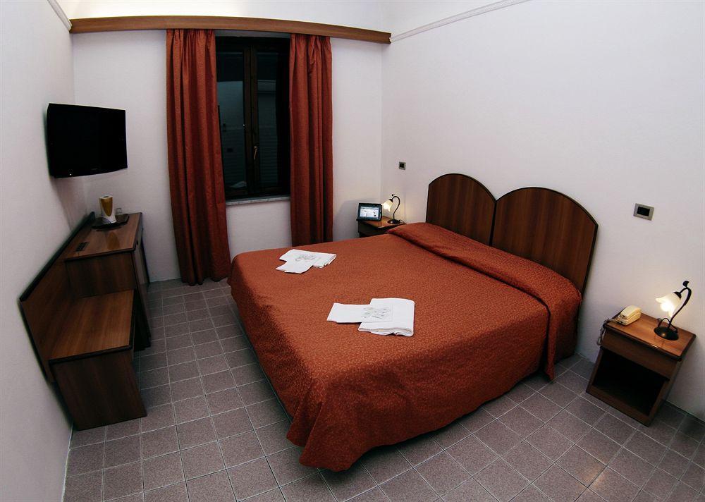 Hotel Francesco Pisa Exterior photo